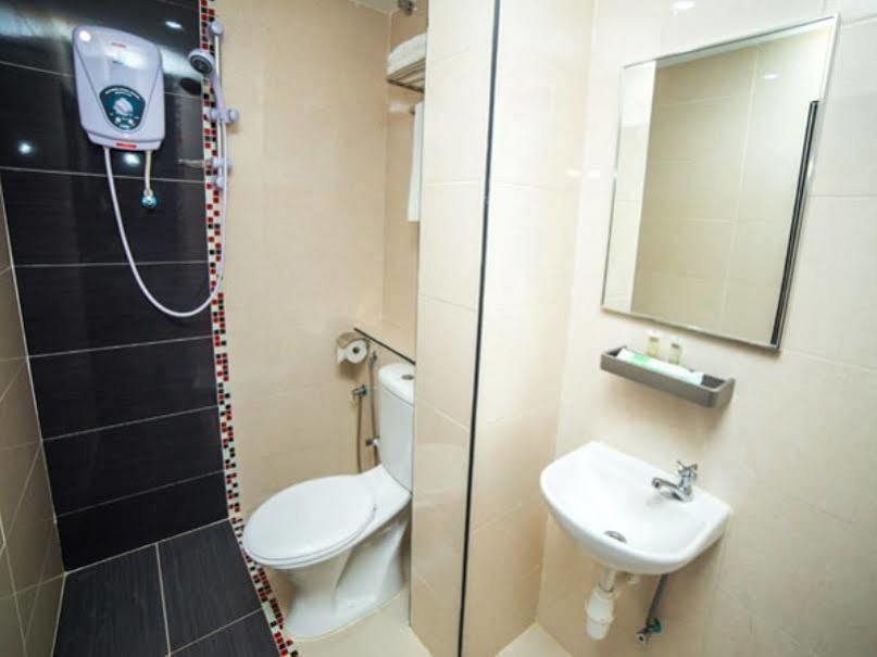 Very Hotel George Town Buitenkant foto